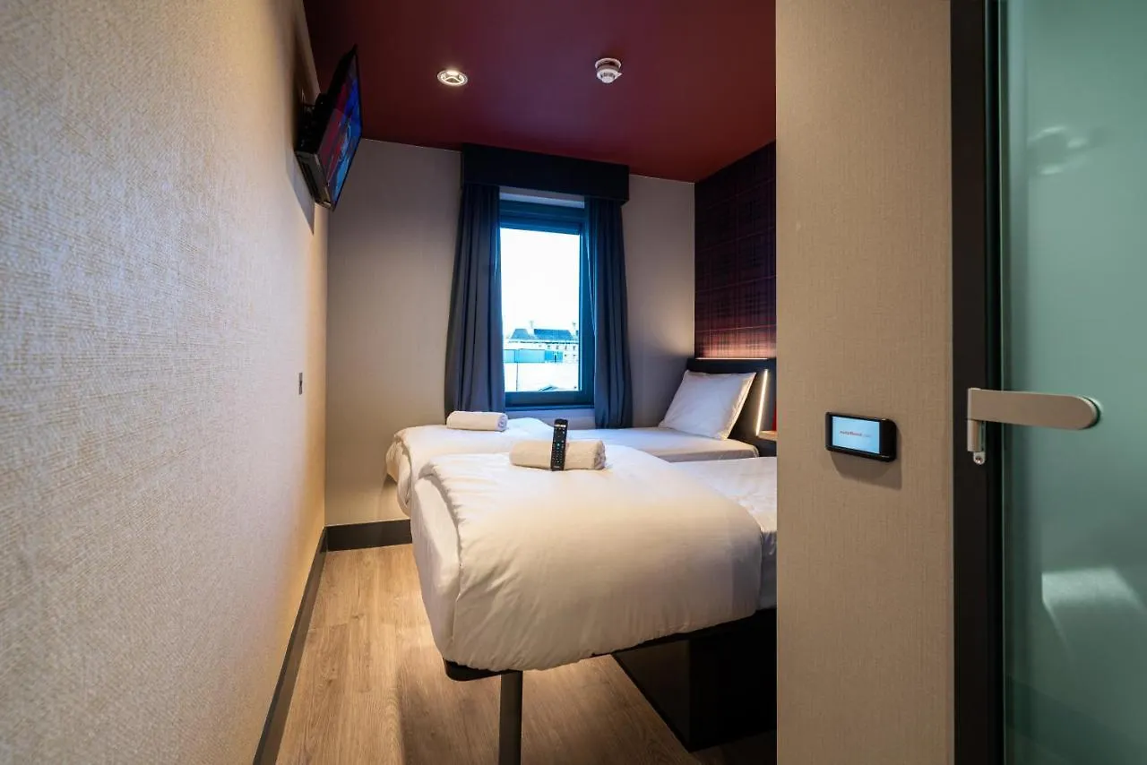 Hotel Easyhotel Dublin Ireland