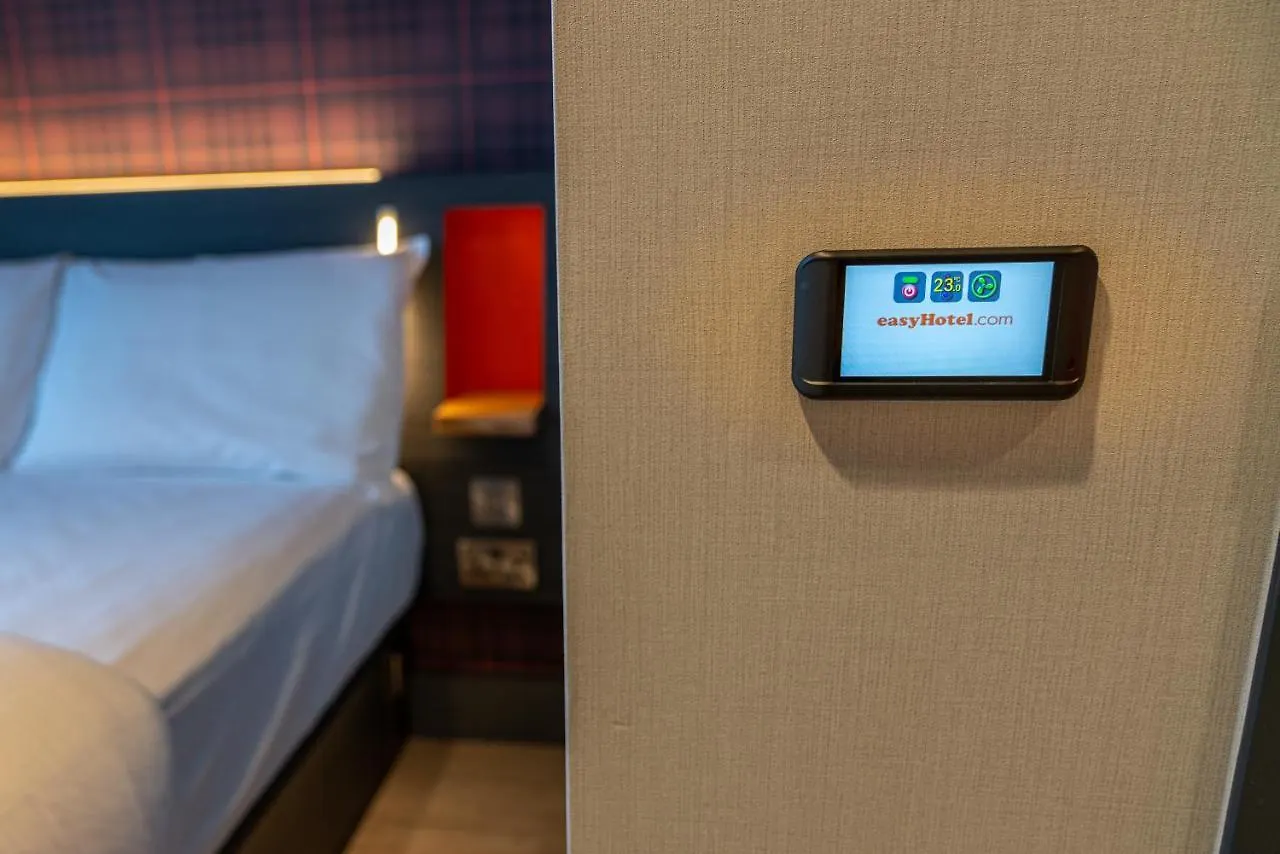 Hotel Easyhotel Dublin